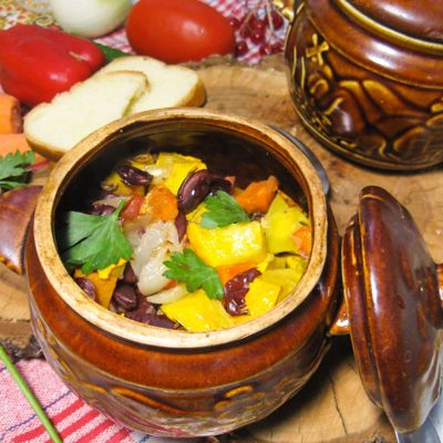 60 калорийных овощей в горшках